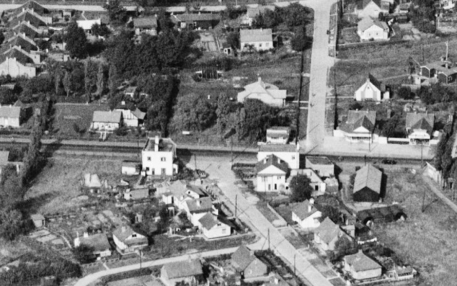 Top of May avenue showing location of bungalows 1949.