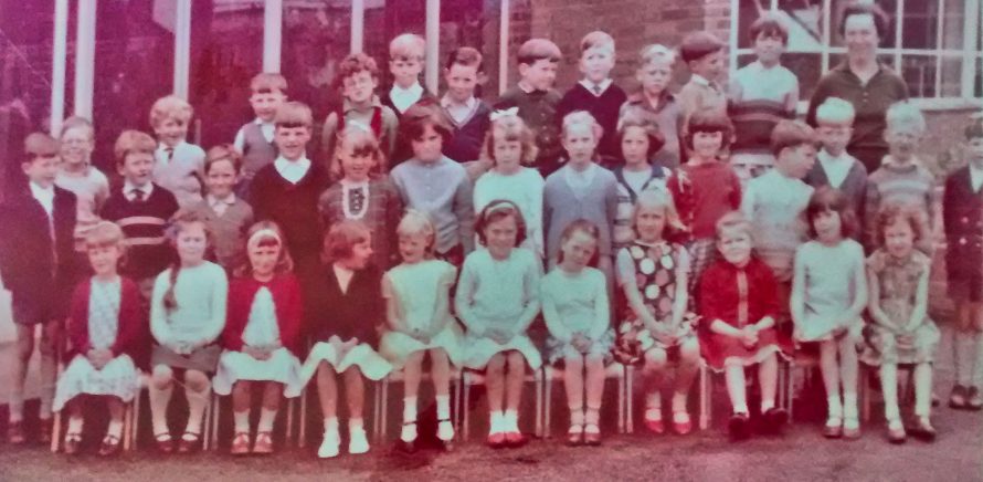 Gary third from left second row.