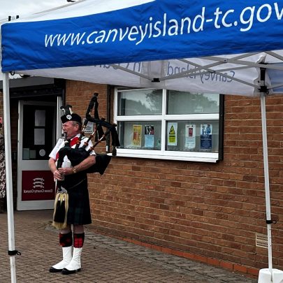 Piper opened the event | Canvey Town Council