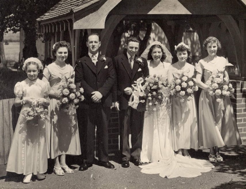 Marriage of Georgina Hunt and Len Cook | Maureen Buckmasters