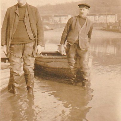  Jesse Cripps on the right when he was a ferryman. The chap on the left is Ted Edwards. | Linda Beavis