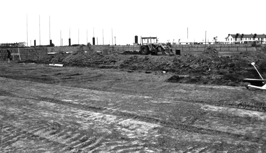 1976 Sluice Farm Site Construction