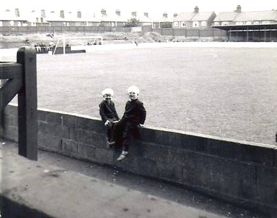 Trace and Milky Harris at their father's football ground | Trace Harris
