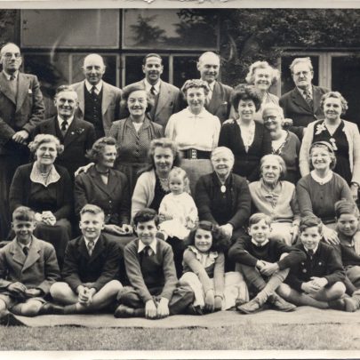 Group Photo 1954 | Stevens Graham