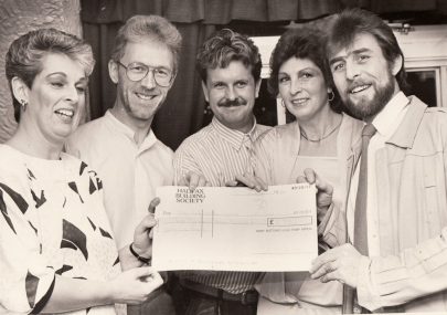 Cheque Presentation 1986