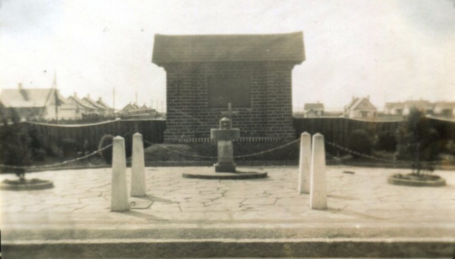 The Original War Memorial