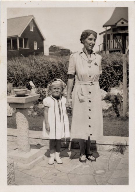 This is mum and the grandaughter from the family picture. Can you identify where these bungalows were?