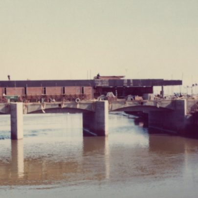 The Building of the Benfleet-Canvey Flood Barrier