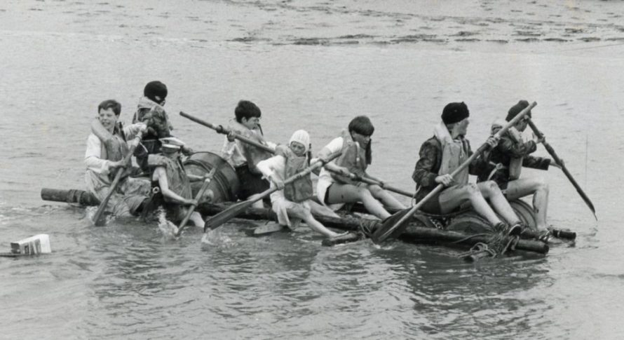 Canvey Raft Race | Echo Newspaper Archive