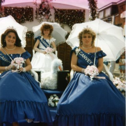 1988 Queen Tracy Gower, Princesses Jackie Parsons and Lisa Clements | Mary Nash-de-Villiers