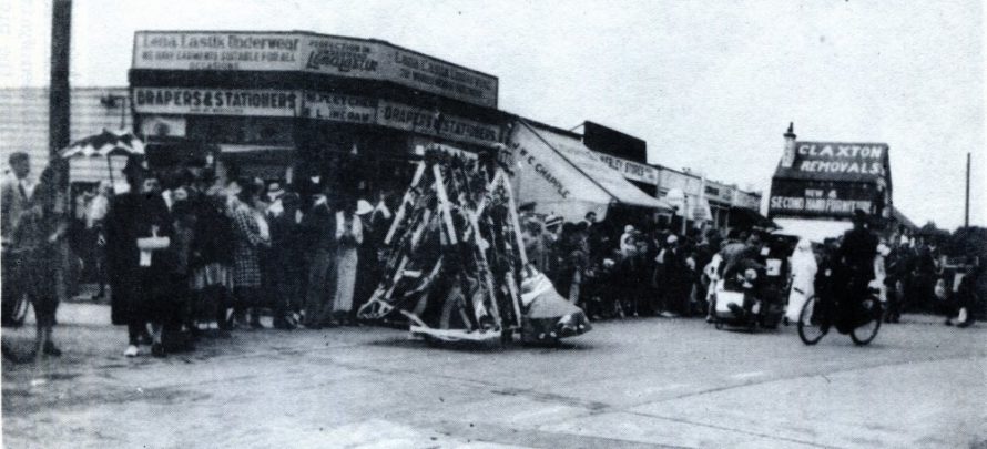 1930s Lakeside Corner Shops
