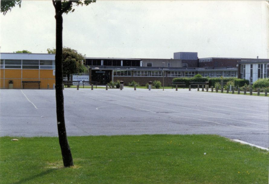 Furtherwick Park School