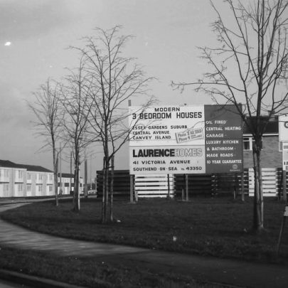 Lawrence Homes, Link Road | Ralph Burtonshaw
