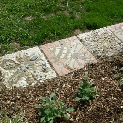 Mosaics designed by Canvey children featured at Bumblebee Park | Janet Penn